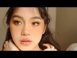 Banana Bread Makeup Jessica Vu Youtube In 2021 Jessica Vu Glam Makeup Look Makeup Looks