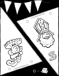 Leuk voor een feestje deze vlaggetjes slingers van stof en plastic. Vlaggen Knutselen Voor Sinterklaas Kiddicolour