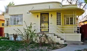 F or the authoritative overview of the evolution of queenland worker's dwellings i highly recommend judy gale rechner's seminal work brisbane house styles 1880 to 1940, a guide to the affordable home, 1998. Denver S Single Family Homes By Decade 1940s Denverurbanism Blog
