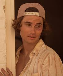 Pankow, who hails from ketchikan, alaska, earned his stripes in the theater scene, taking roles in classic plays such as oliver. Outer Banks Season 2 Renewed Cast Hints What Is Next