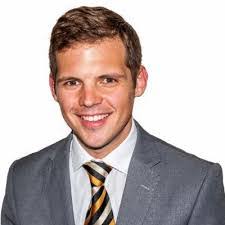 Jay Pham's Instagram, Twitter & Facebook