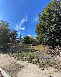 12 Benton St, Providence, RI 02909