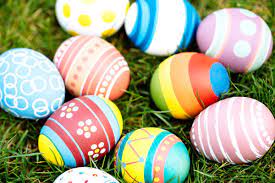 We also like coloring easter eggs by dipping them in cups of dye. How To Color Easter Eggs A Guide To A Flawless Holiday Creation New York Daily News