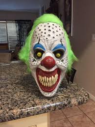 American Horror Story Holes Clown Mask By Trick Or Treat Studios Fashion Clothing Shoes Accessories Cost Trick Or Treat Studios Clown Mask American Horror