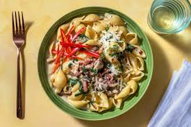 One Pot Pasta Mit Champignons Rezept Hellofresh Rezept Rezepte Mit Champignons Rezeptideen Einfache Gerichte