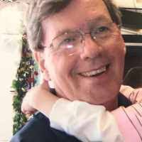 Robert Hartwick's Instagram, Twitter & Facebook