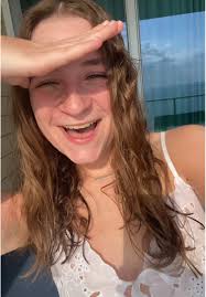 Adrienne Shivers's Instagram, Twitter & Facebook