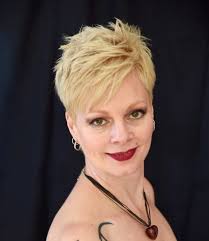 How do you give your guest an outstanding salon experience? Vivid Salon Opening Hours 280 Laclie St Orillia On