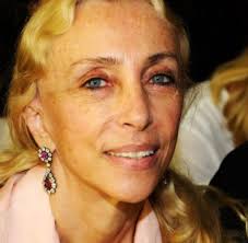 Rip #francasozzani her incredible contribution to fashion will be missed kanye west also paid tribute to the late editor, writing, franca sozzani was always so nice and. Franca Sozzani Mit Ihr Verliert Die Mode Eine Kampferin Fur Das Richtige Welt