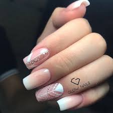 Diseños de uñas las mejores propuestas para la primavera y el verano.galeria con fotos y modelso de uñas para disfrutar del verano. Pin De Ingrid Farias En Unas Unas Elegantes Y Sencillas Unas De Maquillaje Manicura De Unas