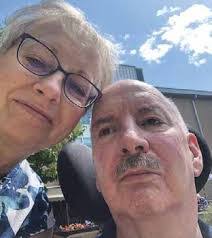 Derek Browning's Instagram, Twitter & Facebook