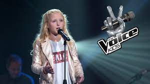 Bekijk hier jouw favoriete blind audition, battle, sing off en live show optredens terug. Sezina Als Alle Lichten Zijn Gedoofd The Voice Kids 2016 The Blind Auditions Youtube