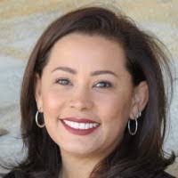 Alma Evans's Instagram, Twitter & Facebook