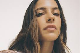 Madison Louch, de la pasarela a la tornamesa