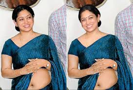 It is a very light in weight sari and also the colour combination is very soothing. Who Is This Saree Navel Beauty Album On Imgur