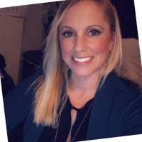 Mandy Crouch's Instagram, Twitter & Facebook