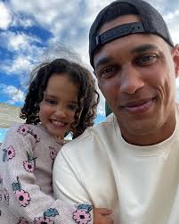 October life. No 👻 allowed