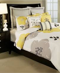 Black And Gray Bed In A Bag Twin Bed In A Bag At Macy S King Queen Full And Twin Macy S Grey Bedroom Decor White Bedroom Decor Bedroom Color Combination