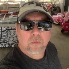 Craig Gault's Instagram, Twitter & Facebook