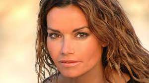 La comédienne et actrice de tf1, ingrid chauvin a dit oui à thierry peythieu, le premier assistant réalisateur de la série « les toqués » pour laquelle elle tourne actuellement, hier aux alentours à 18 h 30. Ou Vit La Comedienne Ingrid Chauvin Cote Maison