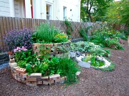The Advantages Of Permaculture Garden Permaculture Gardening Permaculture Garden Ideas Uk