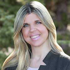 Amber Brumley's Instagram, Twitter & Facebook