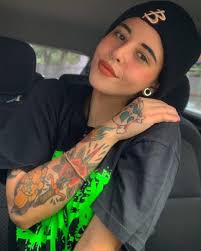 Leticia Paredes (@LeticiaParedess)