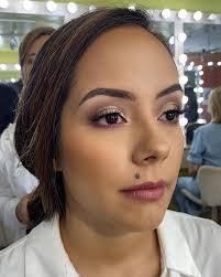 Nicole Rendon's Instagram, Twitter & Facebook