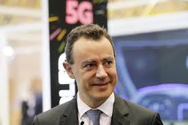 5 mayıs 1972) ve miguel (d. 5g Em Demonstracao Real Pela Primeira Vez Em Portugal Tecnologia Correio Da Manha