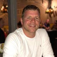 Billy Morse's Instagram, Twitter & Facebook