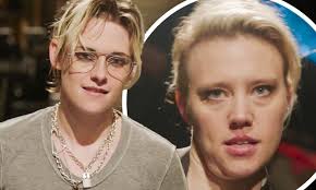 Kristen Stewart squares off with Kate McKinnon in an epic battle in a new  promo for SNL 