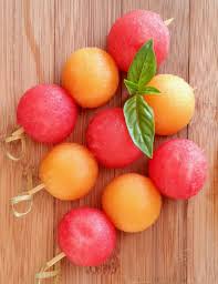 Brochettes De Fruits Brochette Fruits Brochette Salade De Fruits Facile