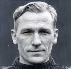 Trautmann is best remembered for playing the final 17 minutes of city's cup final. The Keeper Tells The Remarkable Story Of Bert Trautmann