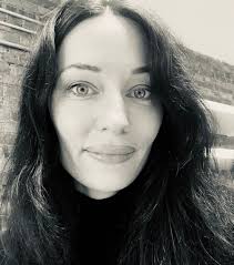 About — Hello Art Therapy