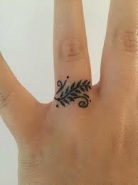Pin Lilactrash Henna Finger Tattoo Finger Tattoos Finger Tattoo For Women