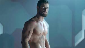 There are no signs yet of fellow thor 4 stars tessa thompson, natalie portman, christian bale, or the surprise addition of matt damon arriving on set, but we should expect that to change in the coming. Zu Viele Muskeln Fur Thor 4 Und Netflix Chris Hemsworth Sorgt Fur Ungeahnte Probleme Kino News Filmstarts De