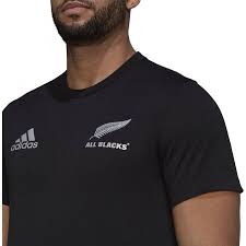 That, along with the image of the all blacks, led adidas to enter. Adidas All Blacks Rugby Cotton Tee Sportisimo Com