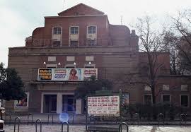 Cine Florida En El Barrio De Carabanchel Fotos Antiguas Madrid Foto Madrid Salas De Cine