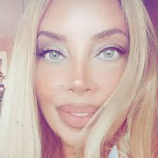 rockstar" in Rap Caviar "i fall apart" in Today's Top Hits  "congratulations" in Teen Party #1 global // listen