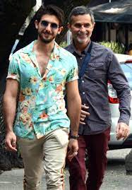 Sebastián y emiliano zurita son muy unidos y tienen varios proyectos en conjunto, además hablan sobre sus padres humberto y christian bach que recientemente. Asi Rehacen Su Vida Humberto Y Emiliano Zurita Tras La Muerte De Christian Bach