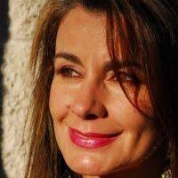 Aurora Kiser (cosmopolite)