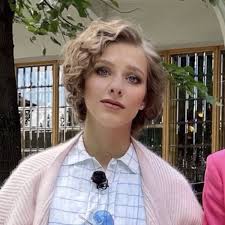 Ольга алексеева илья аверхбух лиза арзамасова рождение ребенка Beremennaya Elizaveta Arzamasova Opublikovala Foto S Okruglivshimsya Zhivotom Vokrug Tv