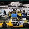 What's crazy is while these types of wins were certainly uncommon they weren't totally unheard of like they pretty much are in today's nascar. Https Encrypted Tbn0 Gstatic Com Images Q Tbn And9gcqr6gd7fsjynch6zty9p6a0 Obiwx1z Fcspgayhgo Usqp Cau