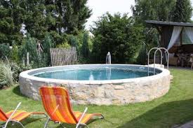 Bildimpressionen Pool Und Schwimmbad Selber Bauen Edelstahlbecken Selbst Gebaut Leiter Und Wasserfall Aus Edelstahl Outdoor Decor Hot Tub Pool