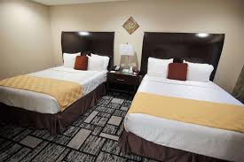 You can enjoy a delicious meal and rest at the restaurant. Alo Hotel By Ayres Orange Bed Bugs Hotel In Ontario California Ayres Hotel Ontario Mills Mall There S A Secluded Enclave Of Old World Elegance Right In The Middle Of Orange