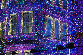 Blue And Beautiful House Www Favim Com Christmas House Lights Christmas Lights Hanging Christmas Lights