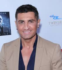 PrideCast LIVE Announces 11-Hour Program Lineup, 12 Shows, Hosts & Guests