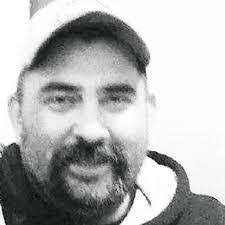 Alexander Leo's Instagram, Twitter & Facebook