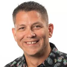 6823 SW Fountaindale RD, Topeka, KS 66614