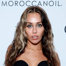 Miley Cyrus Clarifies Having 'No Desire' to Tour Again